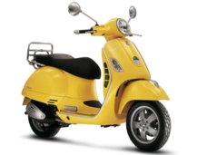 vespa-gts-125-2007-4116926981_600.jpg