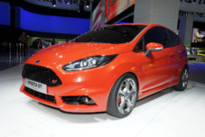 Ford_Fiesta_ST_2012_DailyAuto.ru_01.jpg