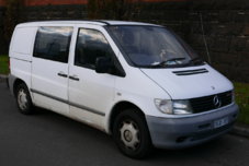 Mercedes-Benz_Vito_(W638)_108CDI_van.jpg