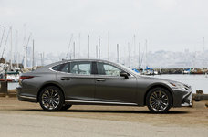 lexus-ls-2018-05.jpg