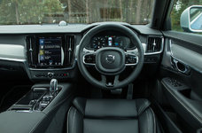 volvo-v90-t8-dashboard.jpg