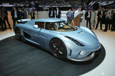 22-koenigsegg-regera-geneva-1-141.jpg