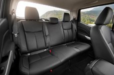 renault-alaskan-rear-seats.jpg