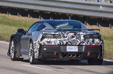 c7zr1.smallwing01.jpg