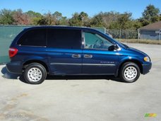 chrysler-voyager-2001-wallpaper-5.jpg