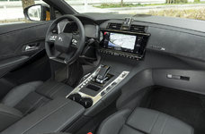 ds7-crossback-interior.jpg