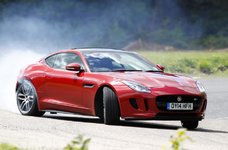 jaguar-f-type-r-coupe-001_0.jpg