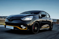 renault-clio-r.s.18-07h00-010518-13.jpg