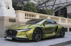 ds-e-tense-concept-car.jpg