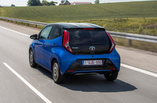 2-toyota-aygo-2018-review-hero-rear.jpg