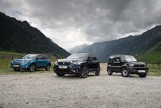 Suzuki  Vitara_SX4_Jimny_Karachay-Cherkessia.jpg