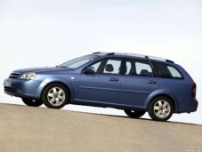 Daewoo-Nubira_Station_Wagon_CDX_2004_1600x1200_wallpaper_04.jpg