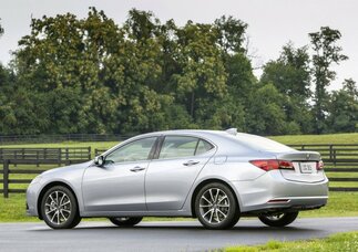 Acura-TLX-2014-28_thumb_medium746_0.jpg