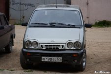 800px-Lada_2120.JPG