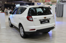 Geely-Emgrand-X7-2013-back-1.jpg