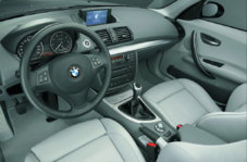 BMW-E87.jpg