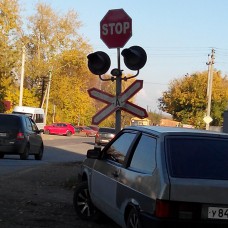 Железнодорожный переезд у ЖД вокзала в Кунгуре