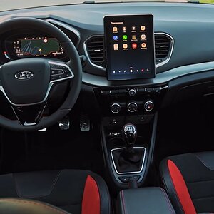 Vesta-sportline-2025-3