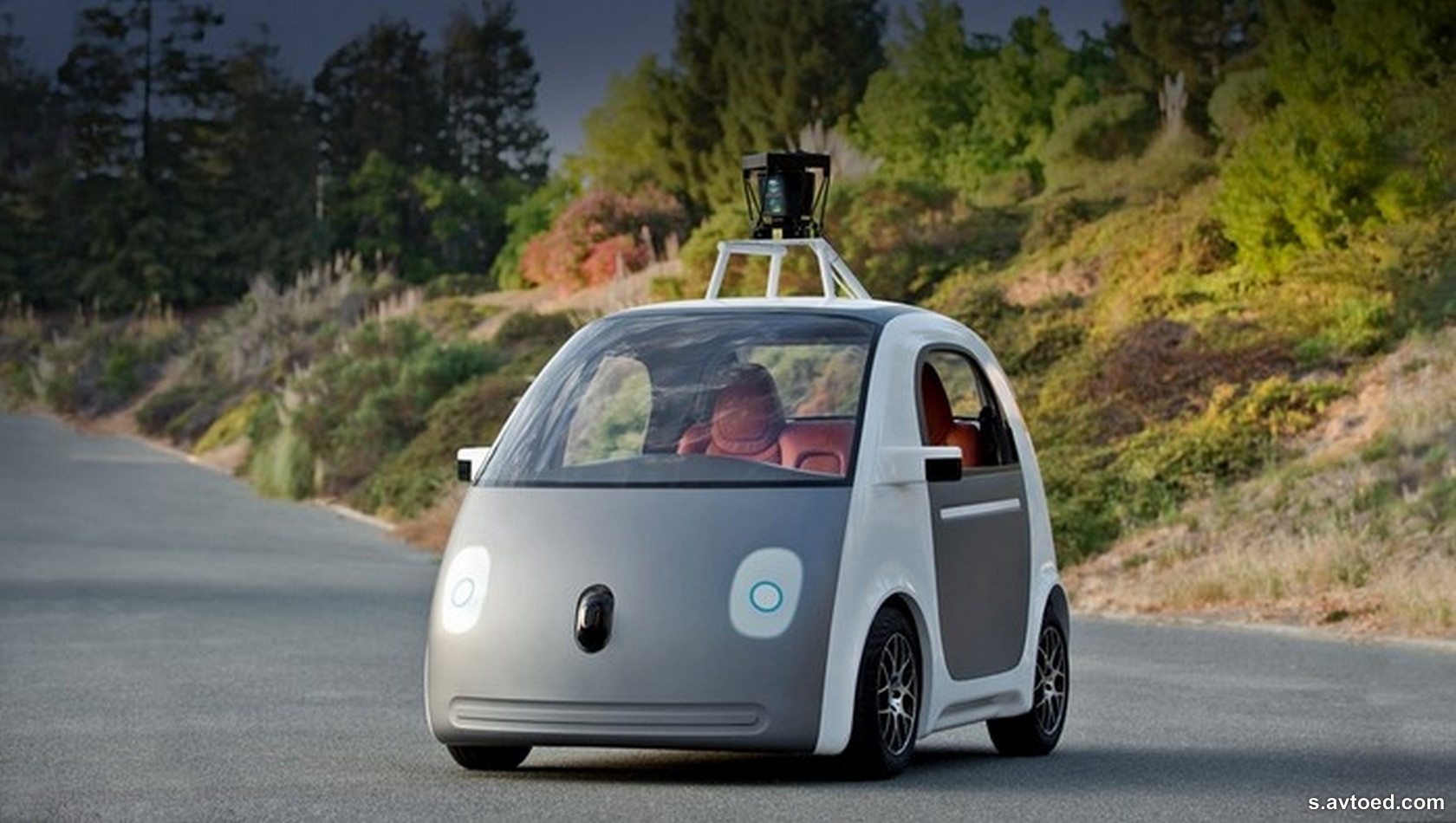 Первый автономный электромобиль от Googele, фото номер 2