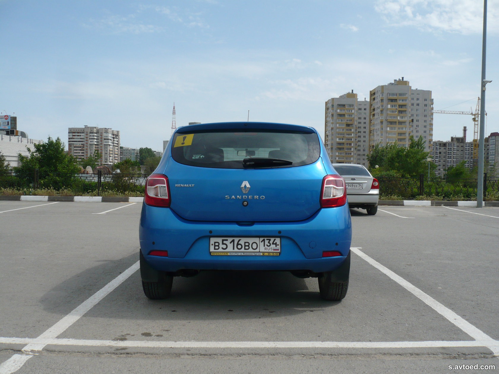 Рено Сандеро 2014 года, синий, на механике, фото номер 10