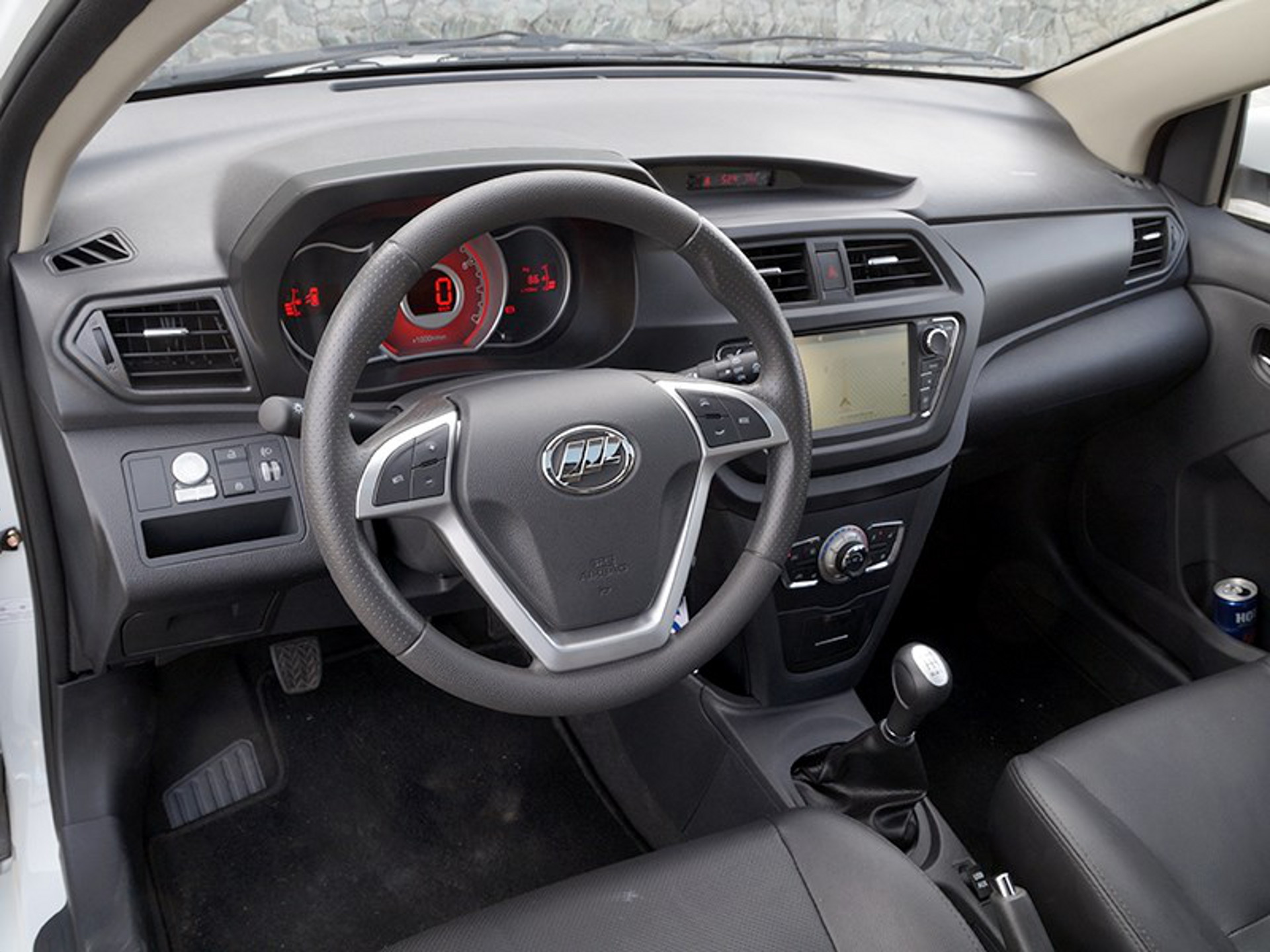 lifan-x50-16-08-20176.jpg